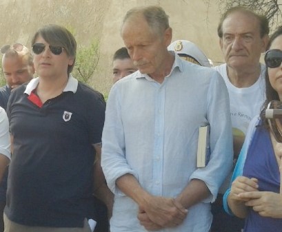 Pankiewicz con lo scrittore Erri De Luca e il sindaco Potì