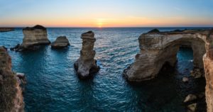 Faraglioni-SantAndrea-300x158