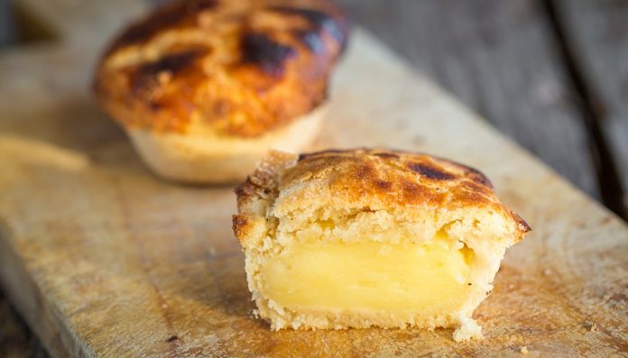 Pasticciotto leccese pastry