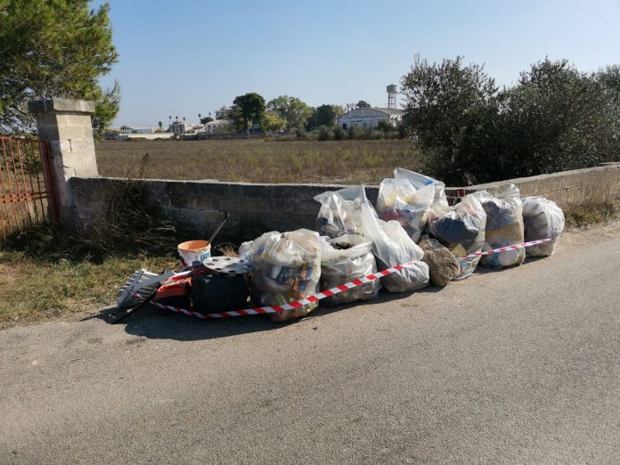 rifiuti via Castellino_1