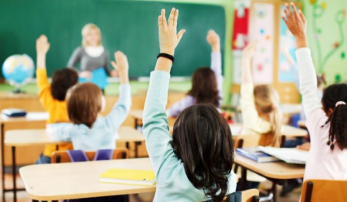 1043-bambini-scuola-tSa-770X450
