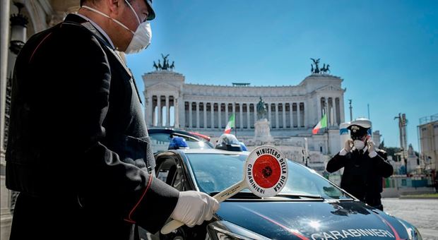 5106863_1213_carabinieri_controlli
