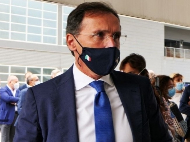 il-ministro-boccia-positivo-al-coronavirus-asintomatico-e-in-isolamento-da-giorni--1603462859-grande