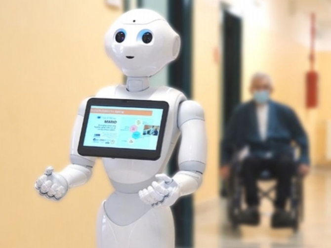sanita-in-puglia-arriva-il-robot-pepper-aiutera-medici-nella-cura-degli-anziani--1603216256-grande