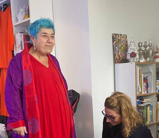 Milano Fashion Week: la costume designer Elena Cretì veste Serra Yilmaz nel fashion film di Futuro Remoto