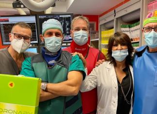 Perrino, eseguite per la prima volta in Puglia due operazioni con aterotomia orbitale