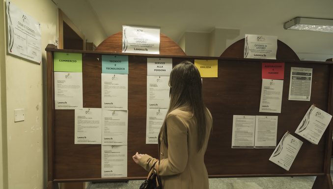 ARPAL, ULTIMO REPORT DELL’ANNO: UN’OFFERTA DI LAVORO SU DUE IN EDILIZIA E TURISMO