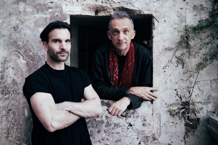 Justin Adams & Mauro Durante _ Foto Ray Tarantino 8