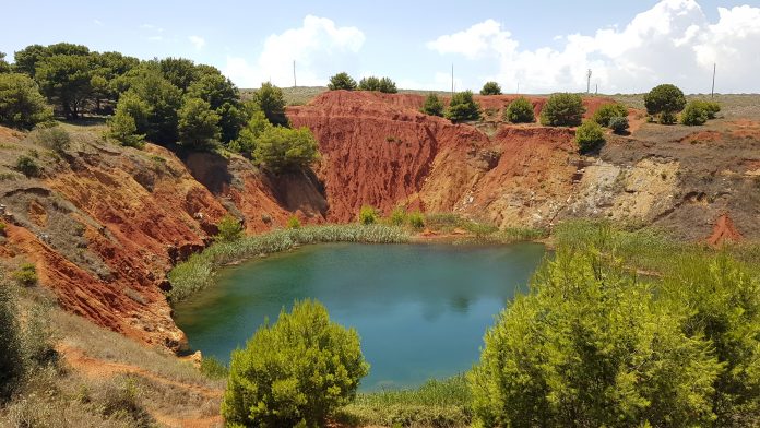 CAVA_BAUXITE