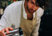 Lecce e la Puglia nella top 10 italiana dei Bar Awards 2025 con il Fōlia Bar&Lab