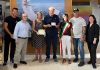 WOJTEK PANKIEWICZ PREMIATO CON UNA TARGA DI FEDELTA’ DAL SINDACO DI CATTOLICA PER I SUOI 70 ANNI CONSECUTIVI DI VACANZE ESTIVE NELLA RIDENTE LOCALITA’ ROMAGNOLA