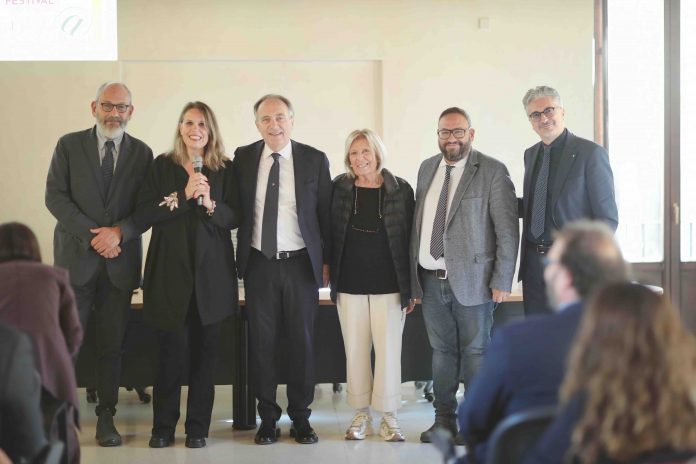 De Mauro, De Razza, Leo, Poli Bortone, Tarantino, Lisi - Digeat (foto Marcello Moscara) IMG_5251 L